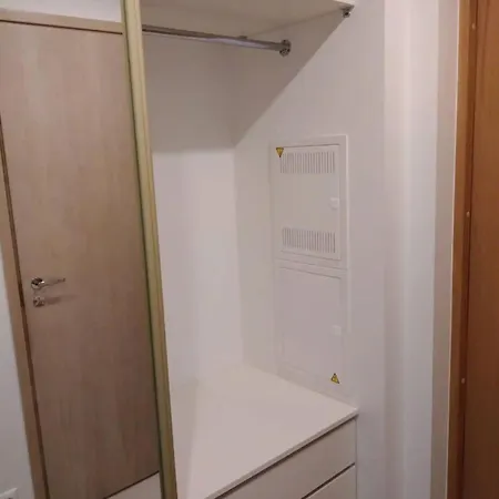 Lauluvaeljak, Kadriorg Homestay Tallinn